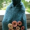 Knitted-knot-bag-complete-with-buttons